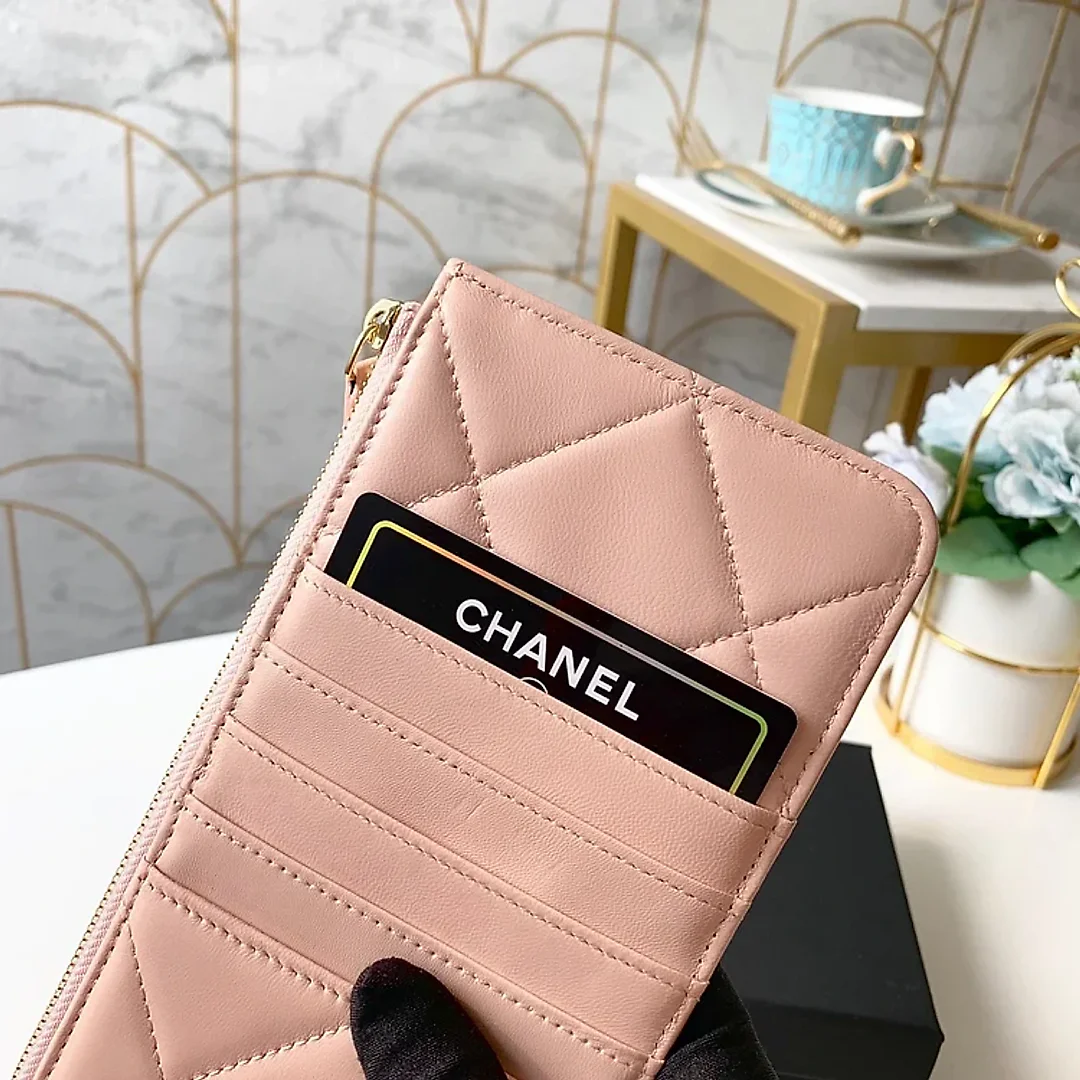 cc 19 Matelasse Phone and Card Case Pink Bag For Women 19cm/7.5in