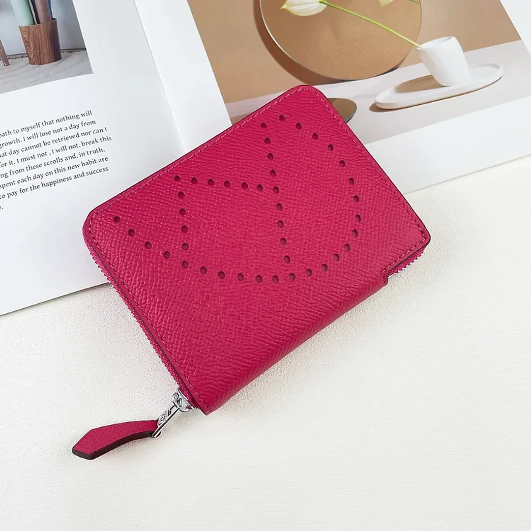 H Silk’in Empson-Barenia leather wallets size : 9.5 x 11.5 cm