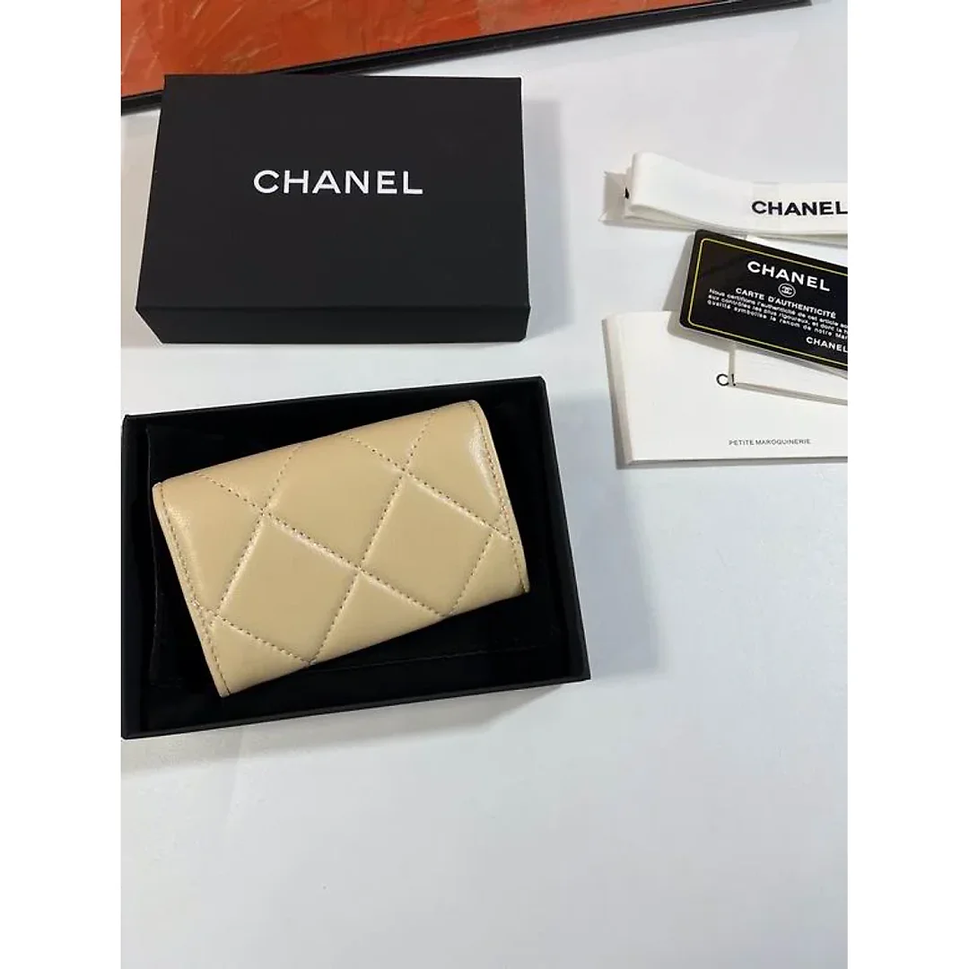 CC A 11X8.5X3cm YG 3colour wallet