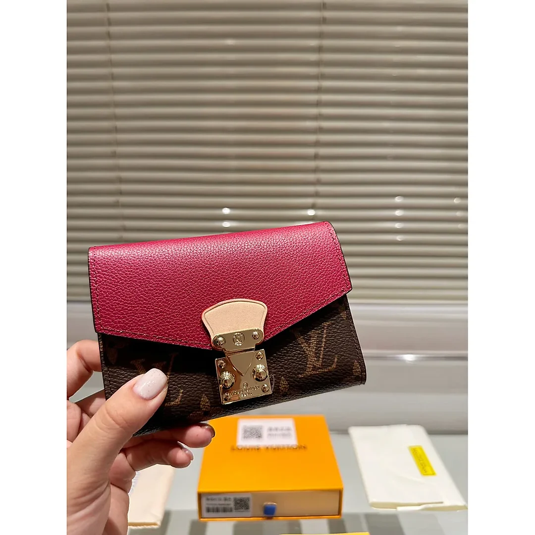 Louis new arrival wallets