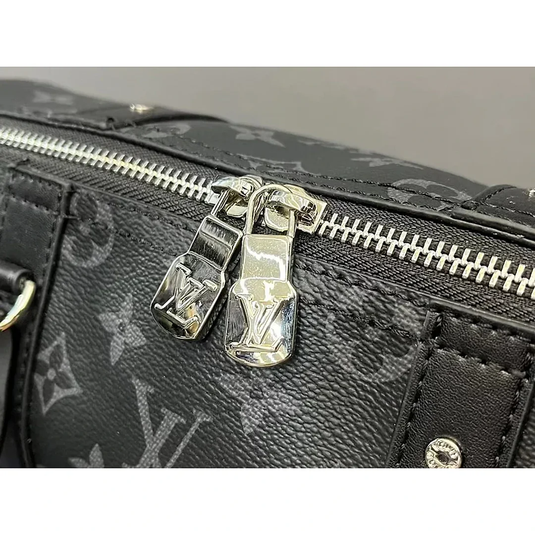 Louis CITY KEEPALL men and women bag size : 17 x 27 cm