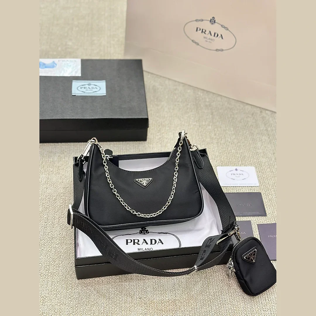 Pra hobo  new arrival bag size : 22 * 16cm