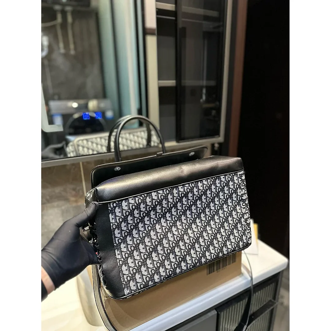 D new arrival pet bag size: 39*20*32 cm