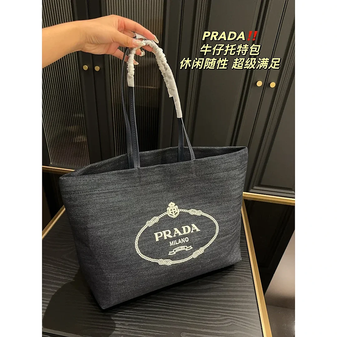 Pra new arrival tote bag size : 36* 29 cm