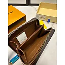 Louis Zippy Coin Purse wallet size: 11×8 cm