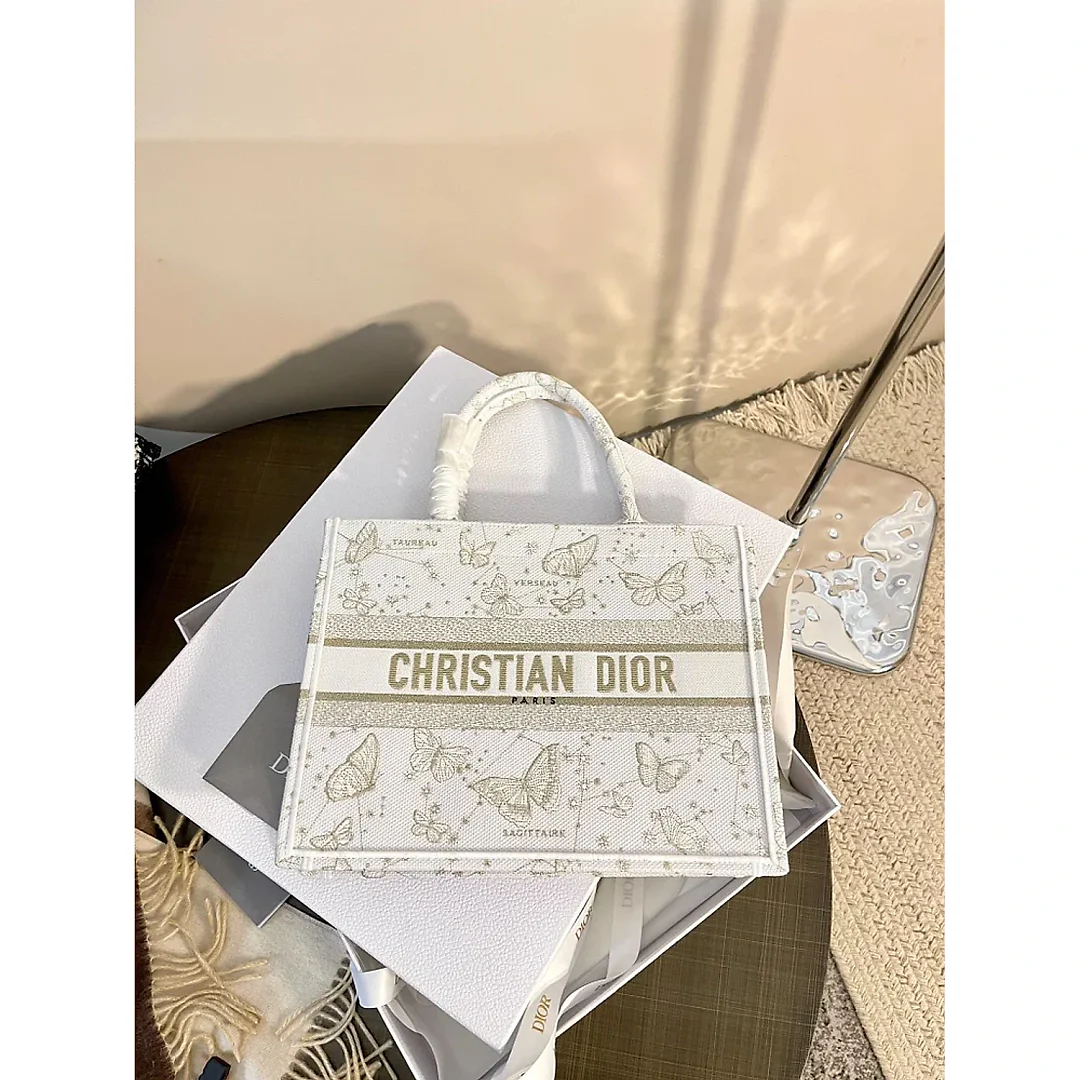 D book tote bag butterfly size: 36×27×16cm