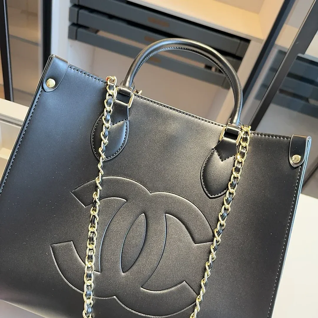 cc new arrival tote bag