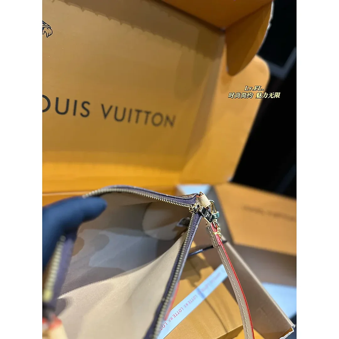 Louis Ss24 new arrival bag size: 21*13cm