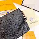 Louis new arrival wallet size : 11×8 cm