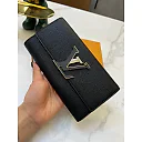 L Capucines men wallet size：20*11*2.5 cm