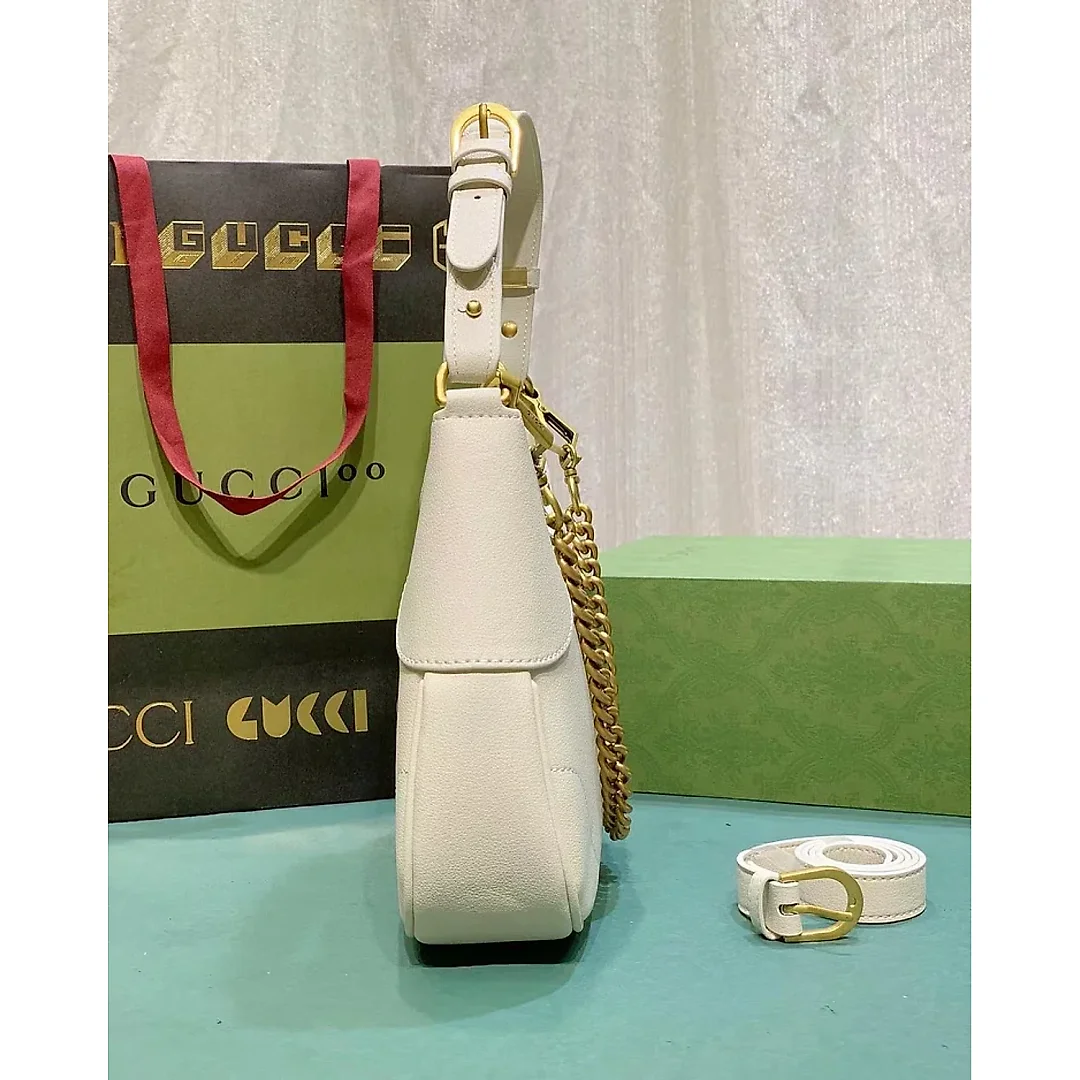 GC465 Aphrodite Small Shoulder Bag / W9.9″ x H7.5″ x D2.8″