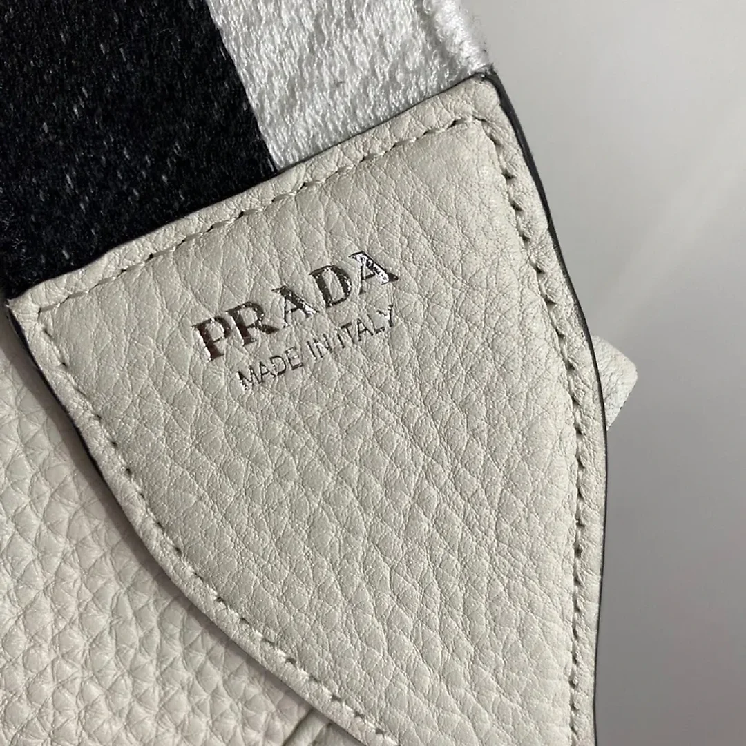 Pra Mini Shoulder Bag White For Women, Women’s Bags 7.9in/20cm