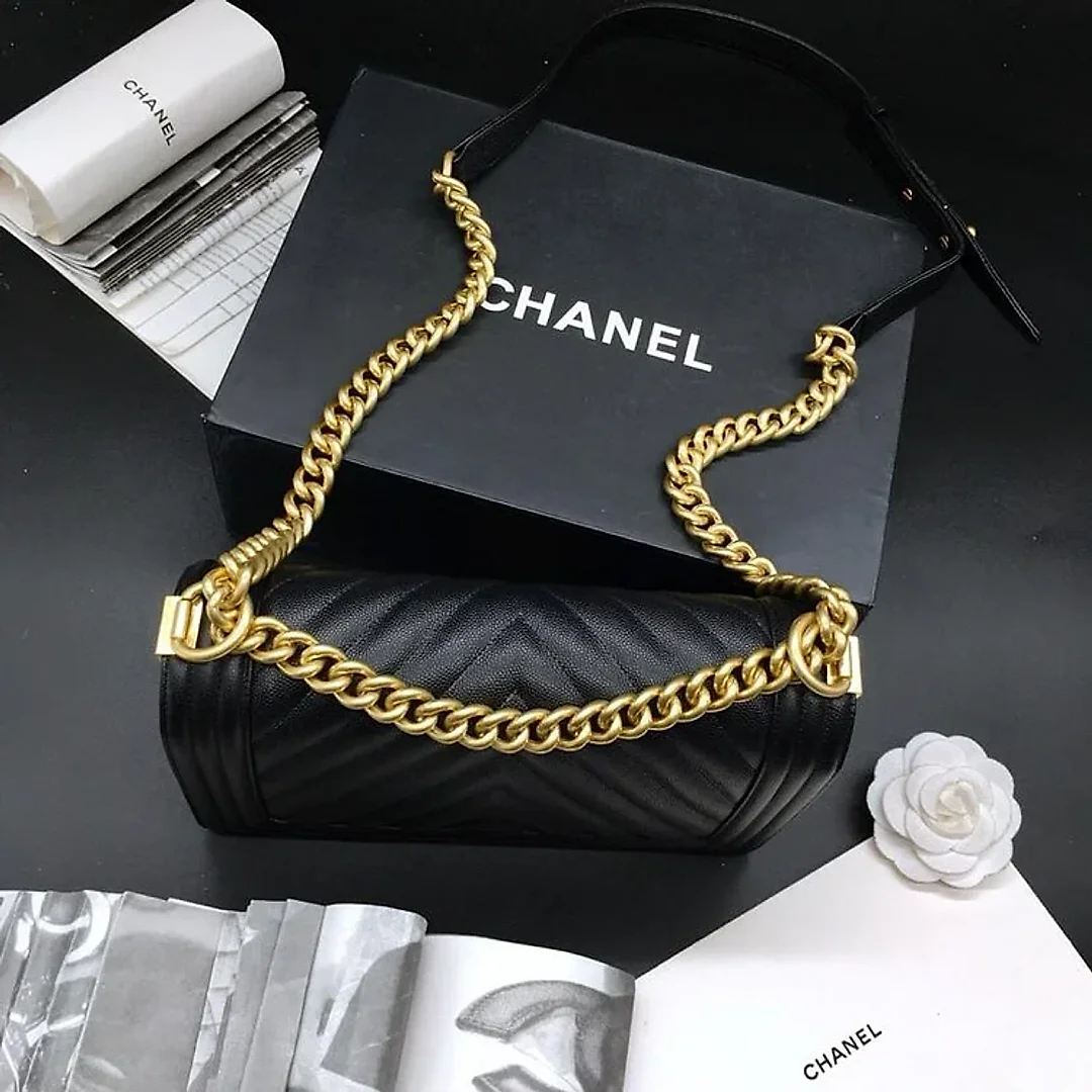 CC 25.5cm Boy Handbag Black Grained Calfskin Gold Tone Metal Caviar leather