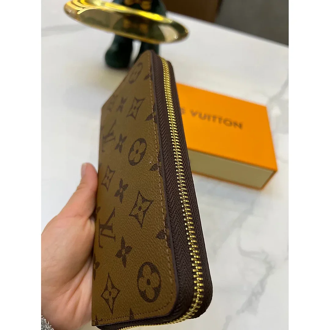 Louis new arrival Monogram Reverse wallet size : 20*9*2cm