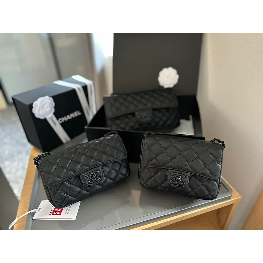 CC new arrival black caviar leather CF bag
