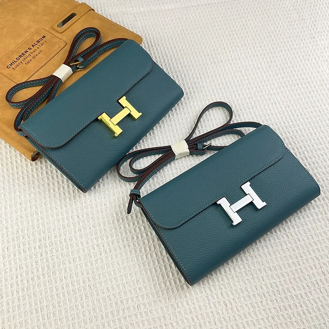 H Constance togo leather bag size:22*11cm