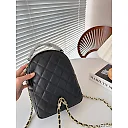 CC 𝘝𝘪𝘯𝘵𝘢𝘨𝘦 backpack size：17.5 * 23 cm