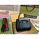 GG Diana tote bag size: 20×16 cm
