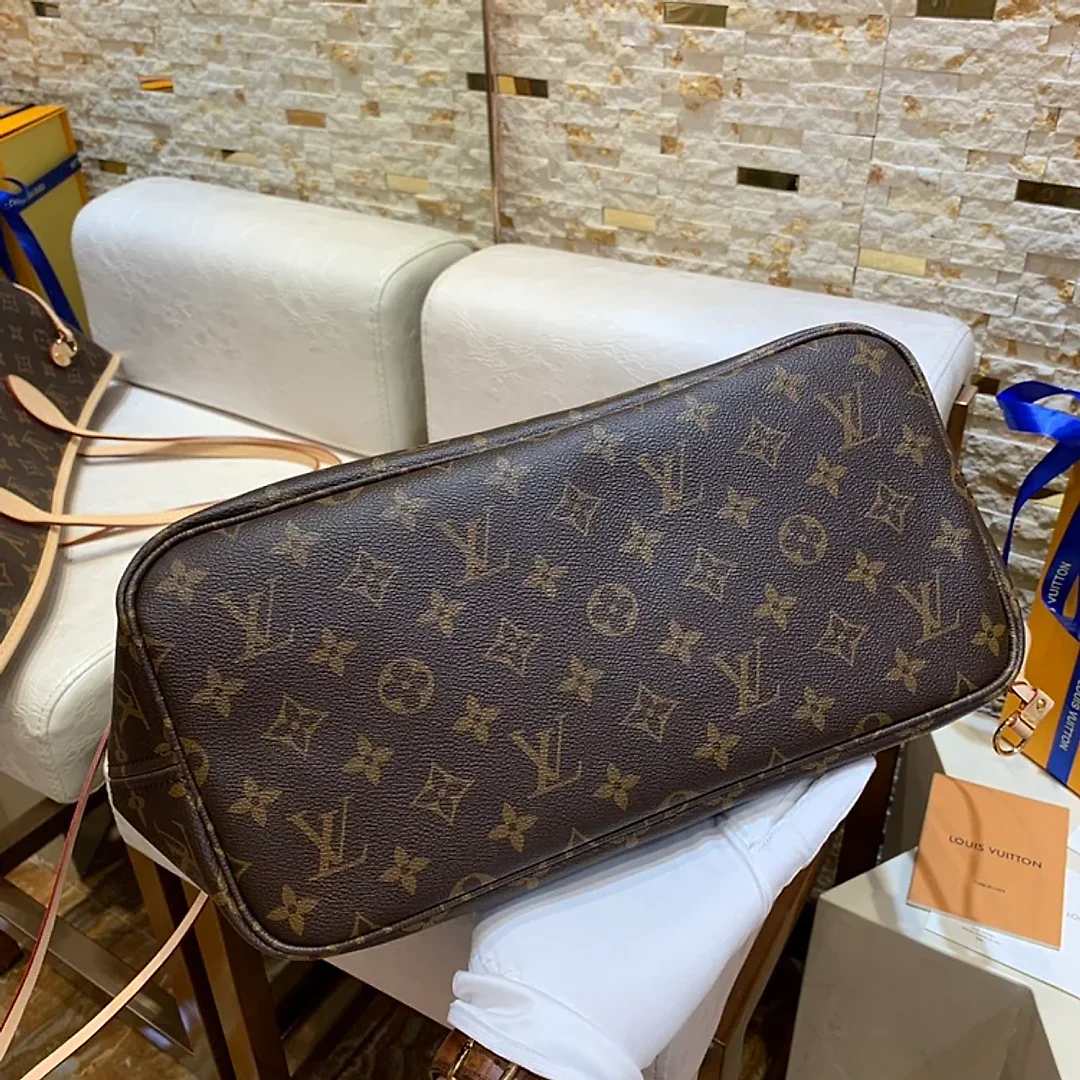Louis neverfull new arrival bag size: 32-29-17 cm top qualtiy !