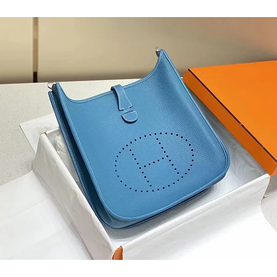 H Evelyne29 new arrival 05 size : 29*30 cm