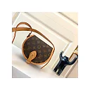 L-bag Model: M44860 Size 18*15*8cm