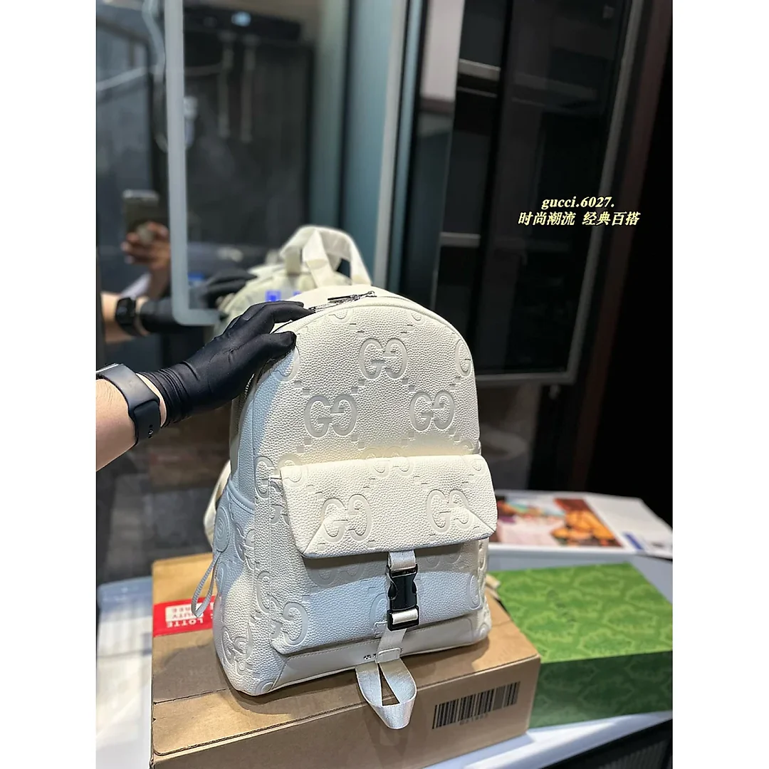 Gg new arrival backpack size: 30*13*40 cm
