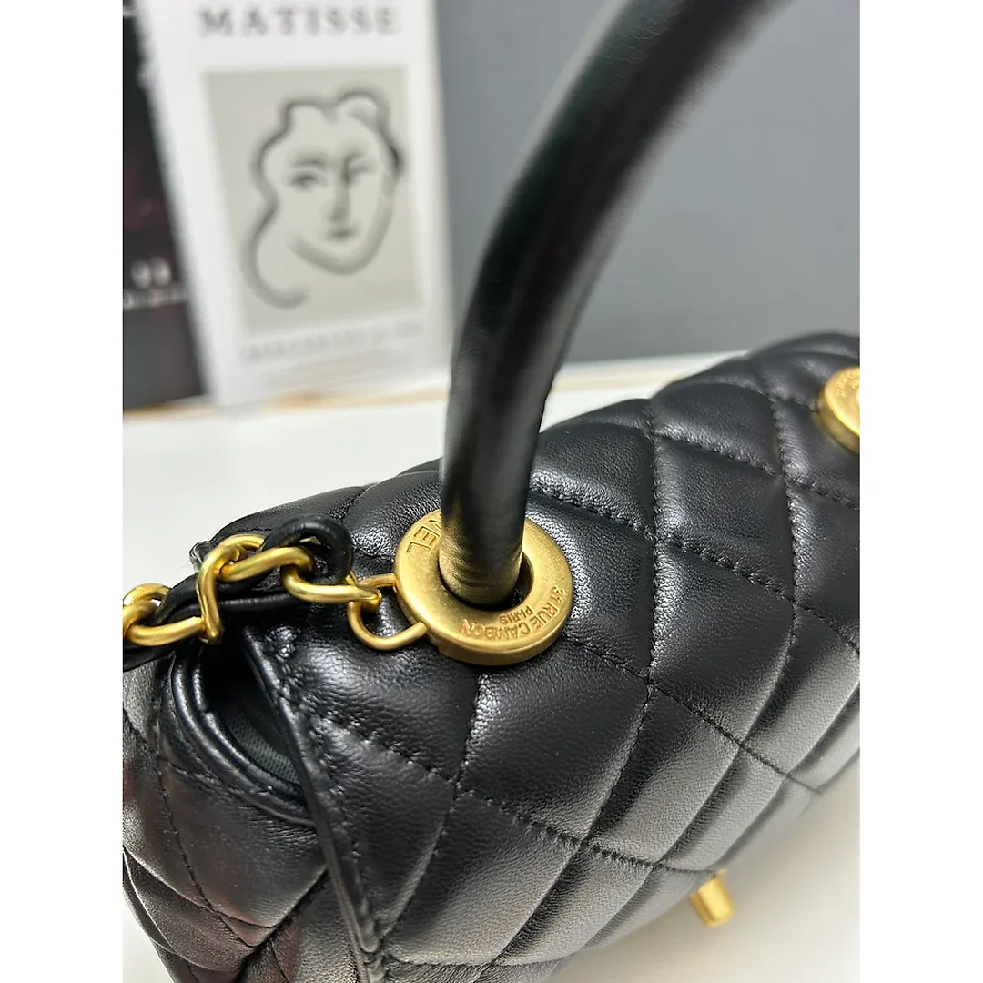 CC 24c coco women handbag size: 11.2*20.5*5.5 cm