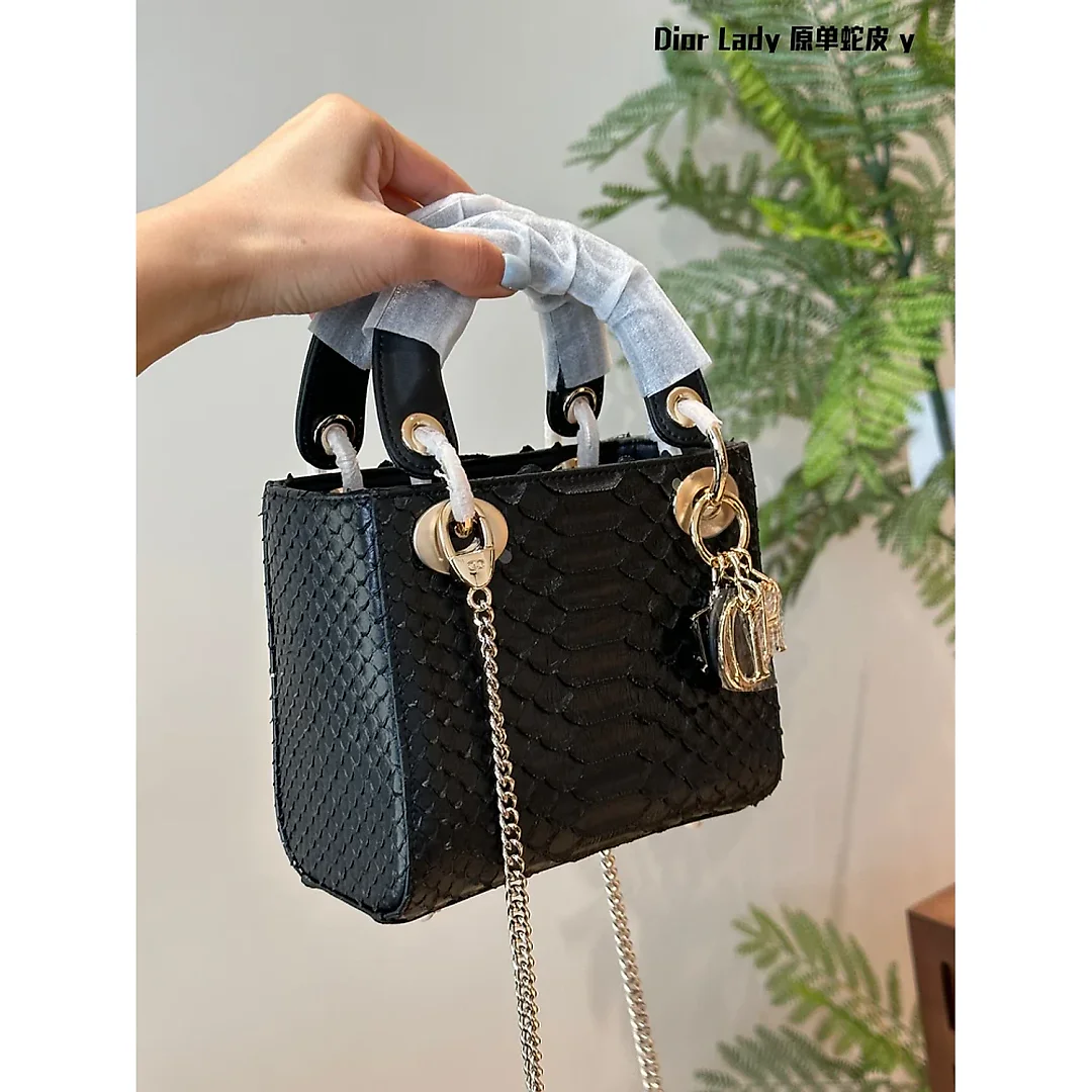 CD new arrival lady bag 02 size: 17cm