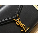 Y Cassandra Monogram Clasp Bag size 21*18 cm
