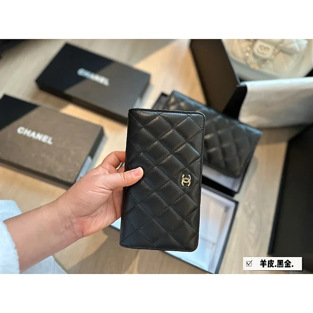 cc wallet top quality size:19*10.5cm
