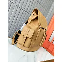 GG new arrival backpack bag size : 32 x 42 cm