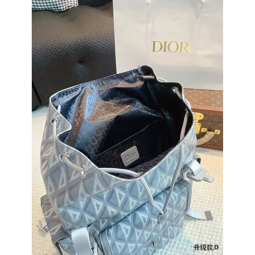 D new arrival backpack bag size: 31*14*42cm