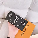 Louis Monogram Empreinte wallet size : 19.5×10.5 cm