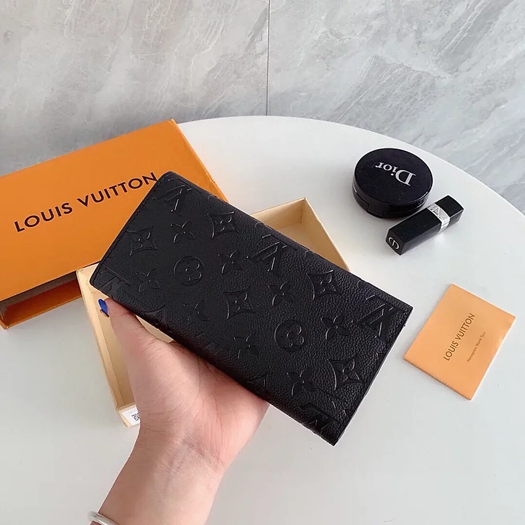 Louis new arrival wallet size;19×10 cm
