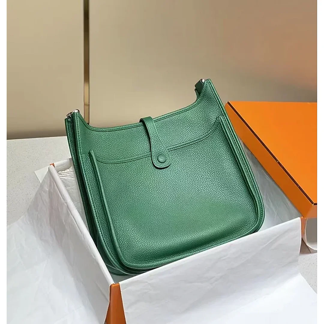 H Evelyne29 new arrival 04 size : 29*30 cm