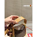 Louis new arriva Side trunk bag size : 23*16 cm
