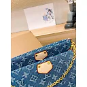 Louis new arrival denim bag size : 24 * 14 cm