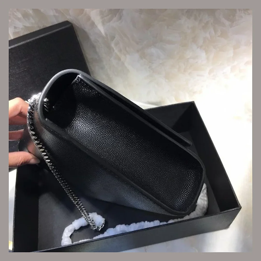 Y Black Kate Medium Leather Shoulder Bag