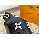 Louis new arrival tote bag size: 34 * 28 cm