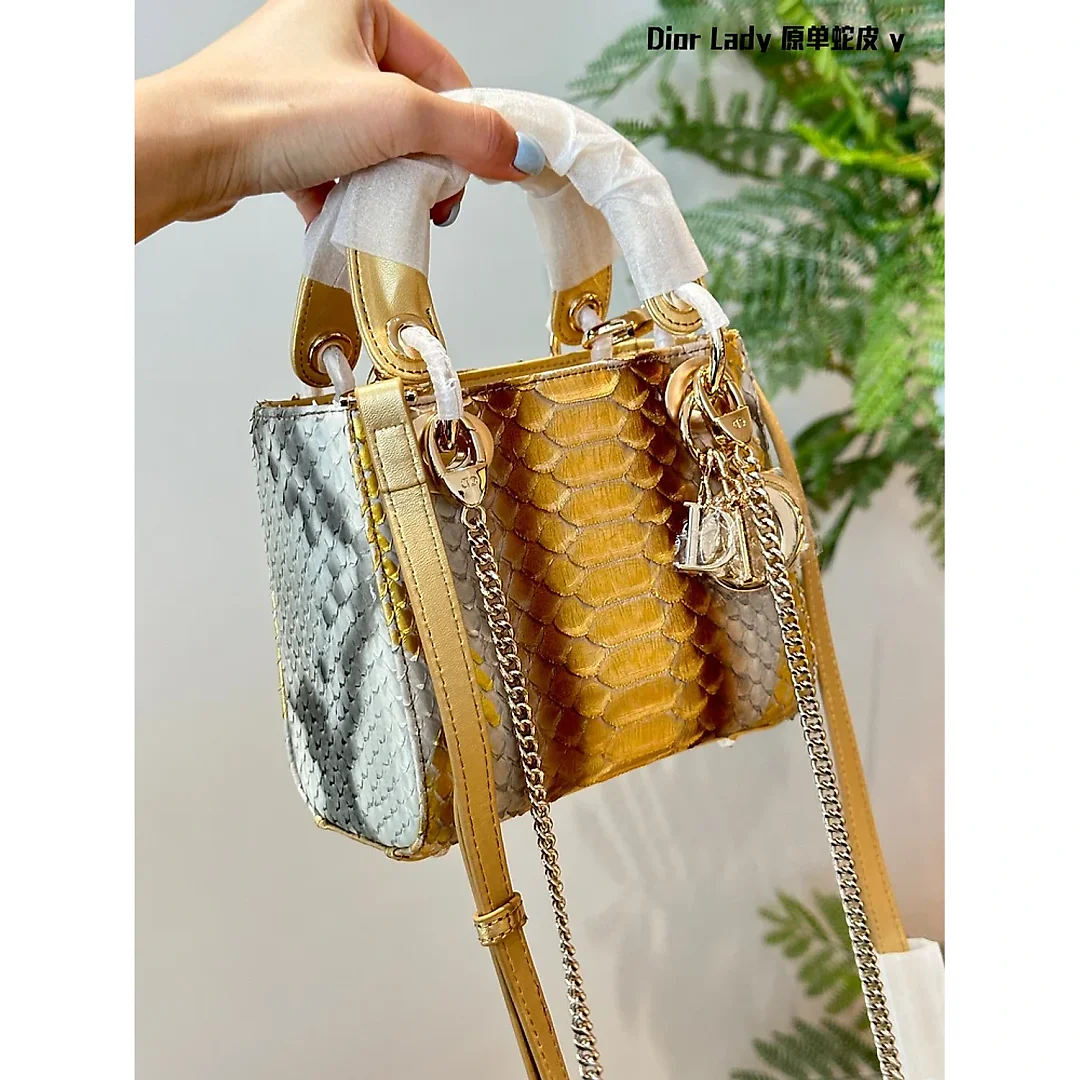 CD new arrival lady bag 02 size: 17cm