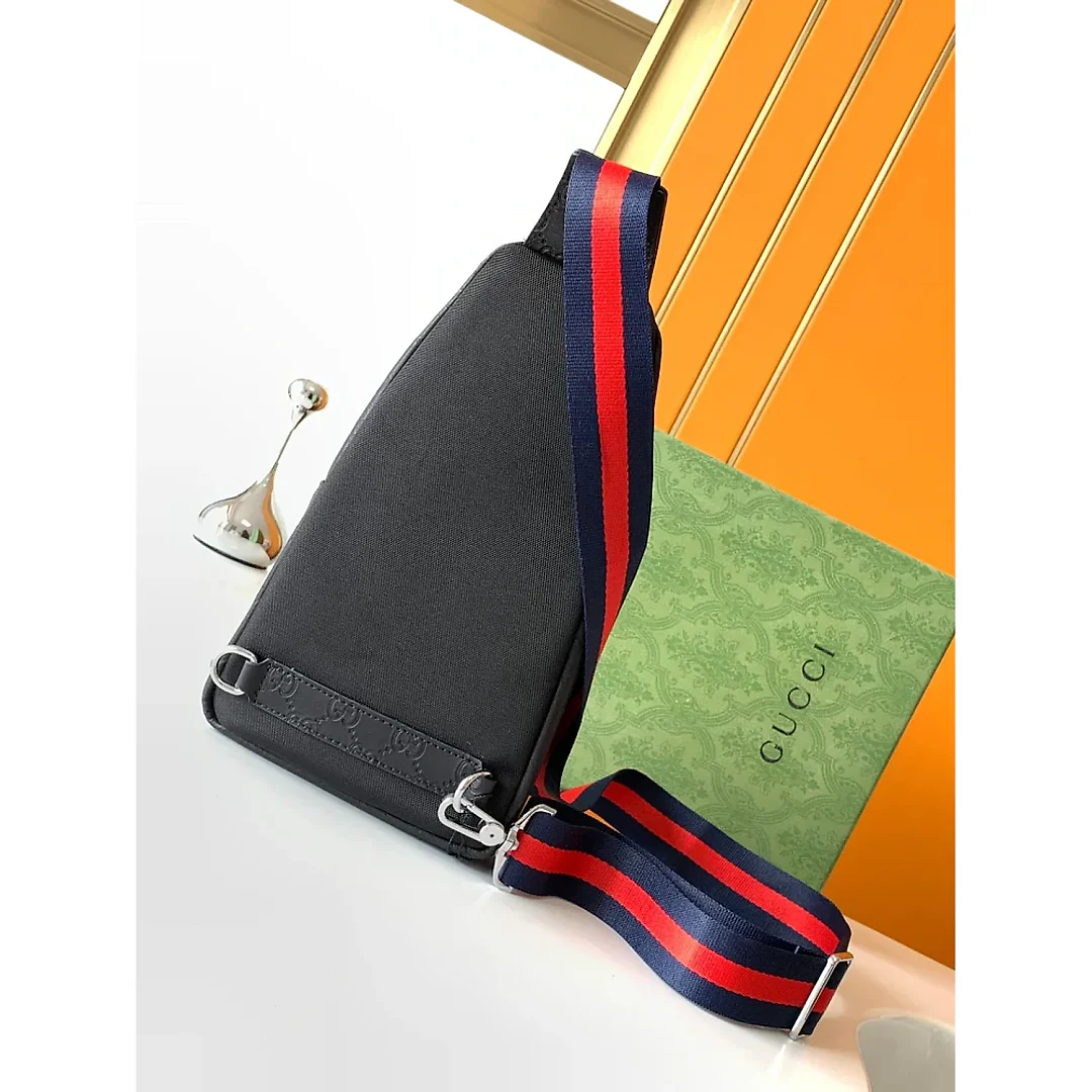 Gg new arrival man bag size : 16.5x30x6 cm