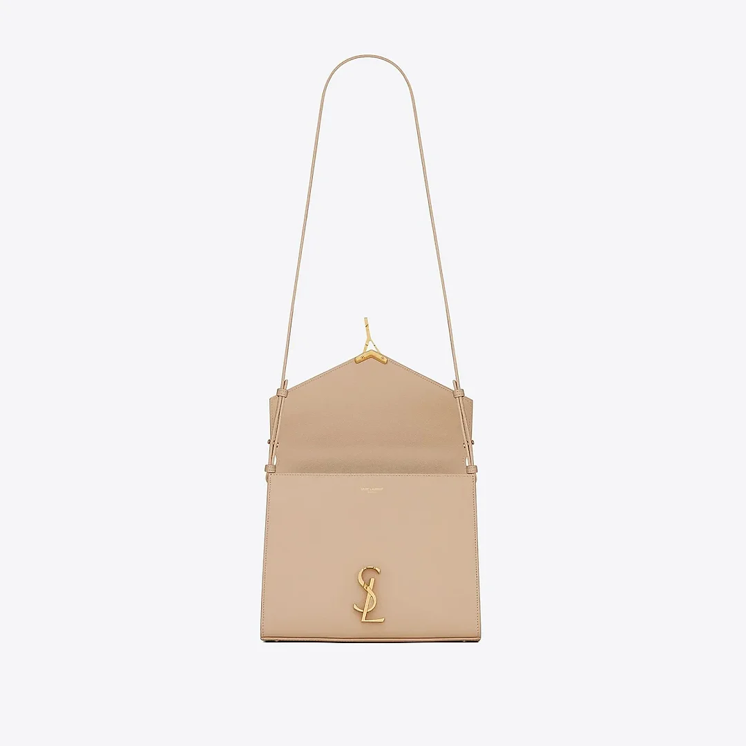 Y Cassandra Medium Top Handle in Grain de Poudre Embossed Leather