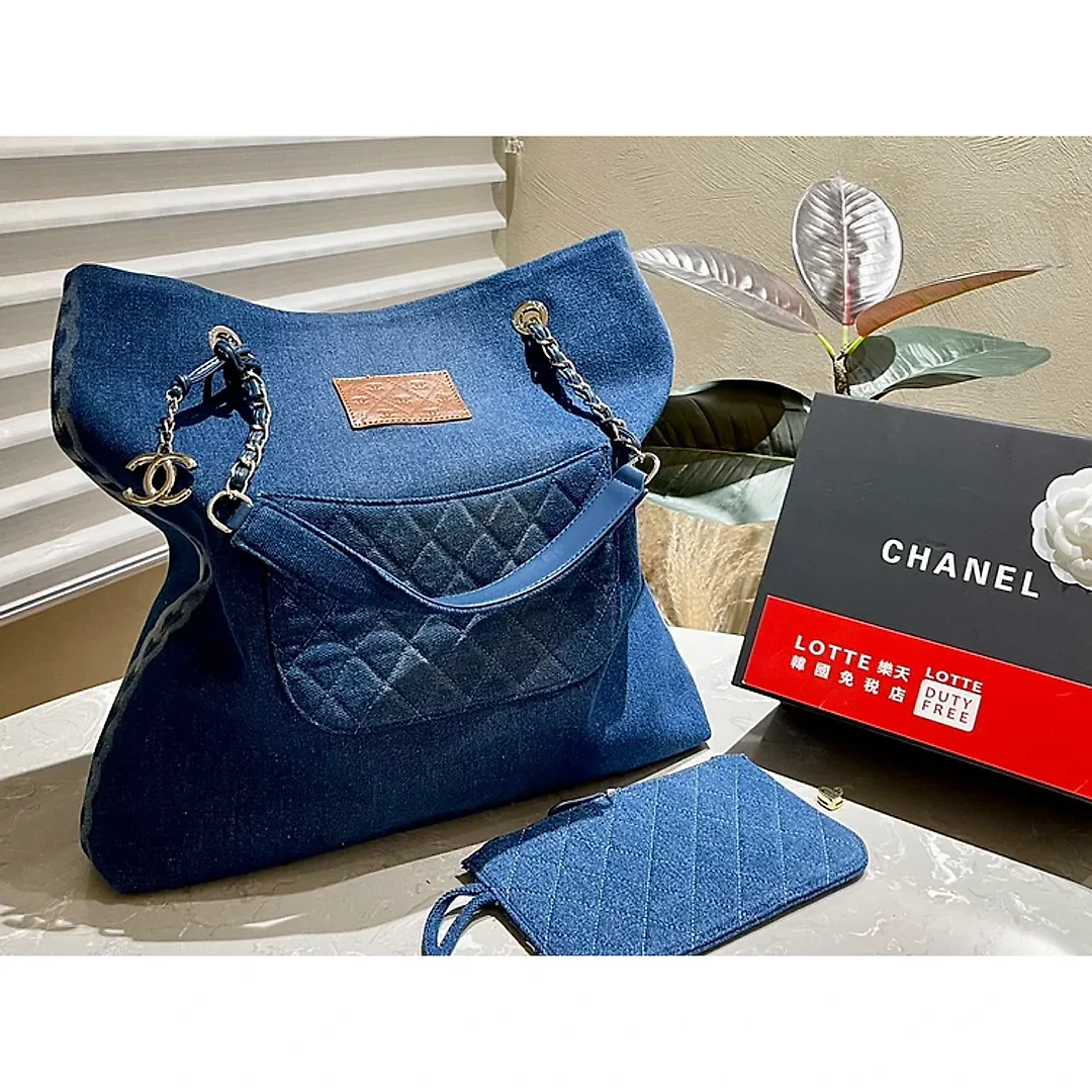 CC new arrival denim tote bag size: 30*40 cm