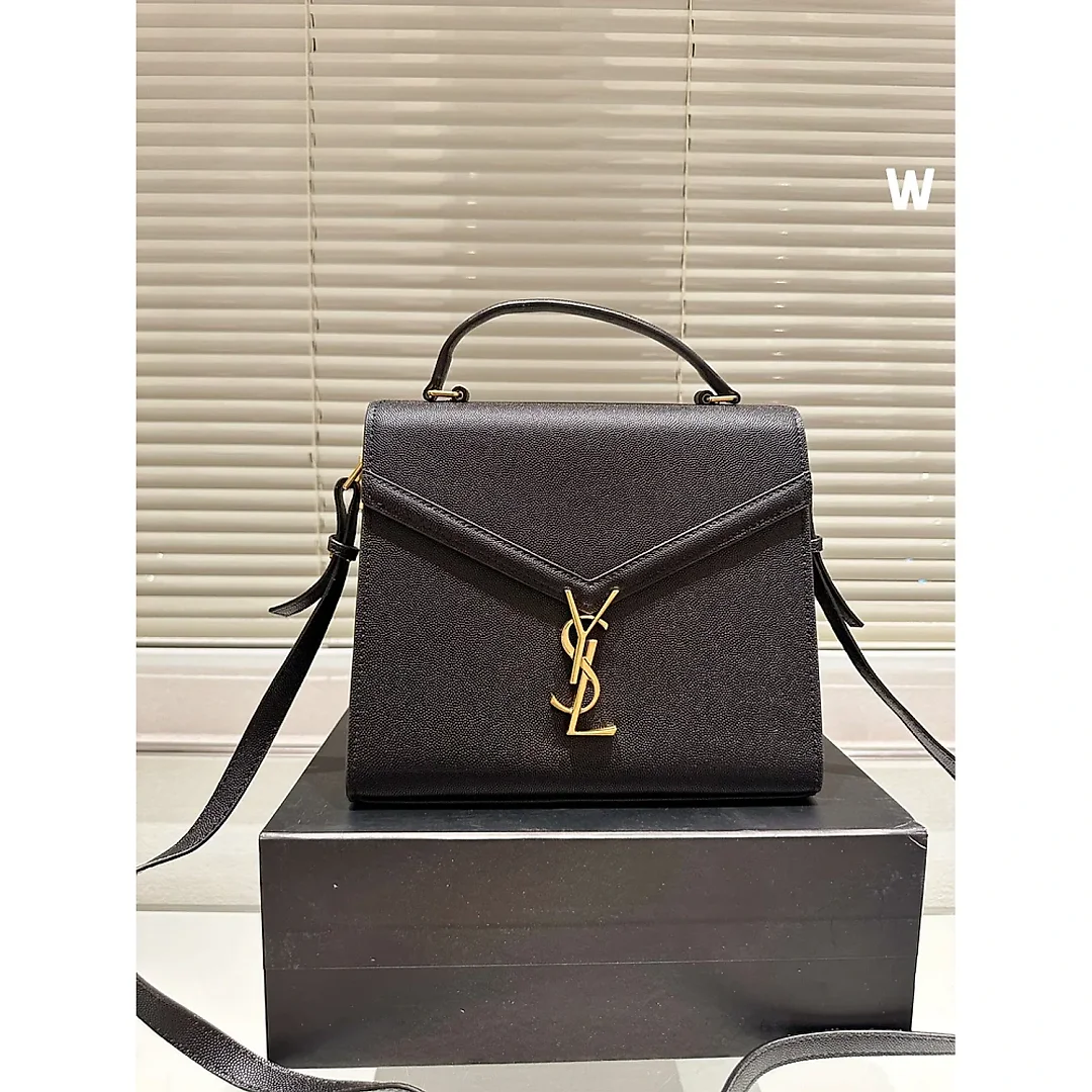 Y CASSANDRA bag size 25*20cm