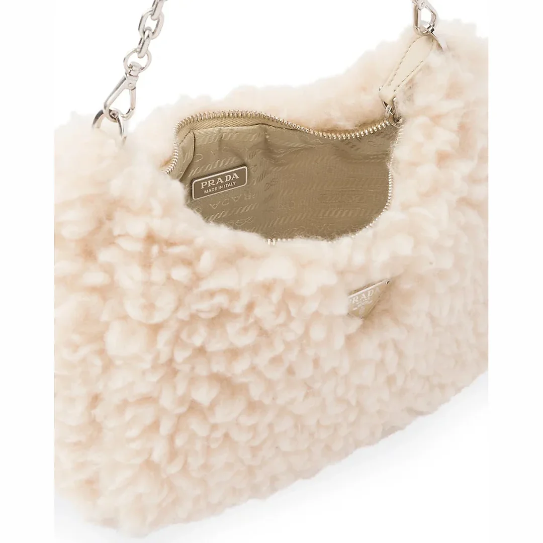 PP Re-Edition 2005 in Wool and Cashmere