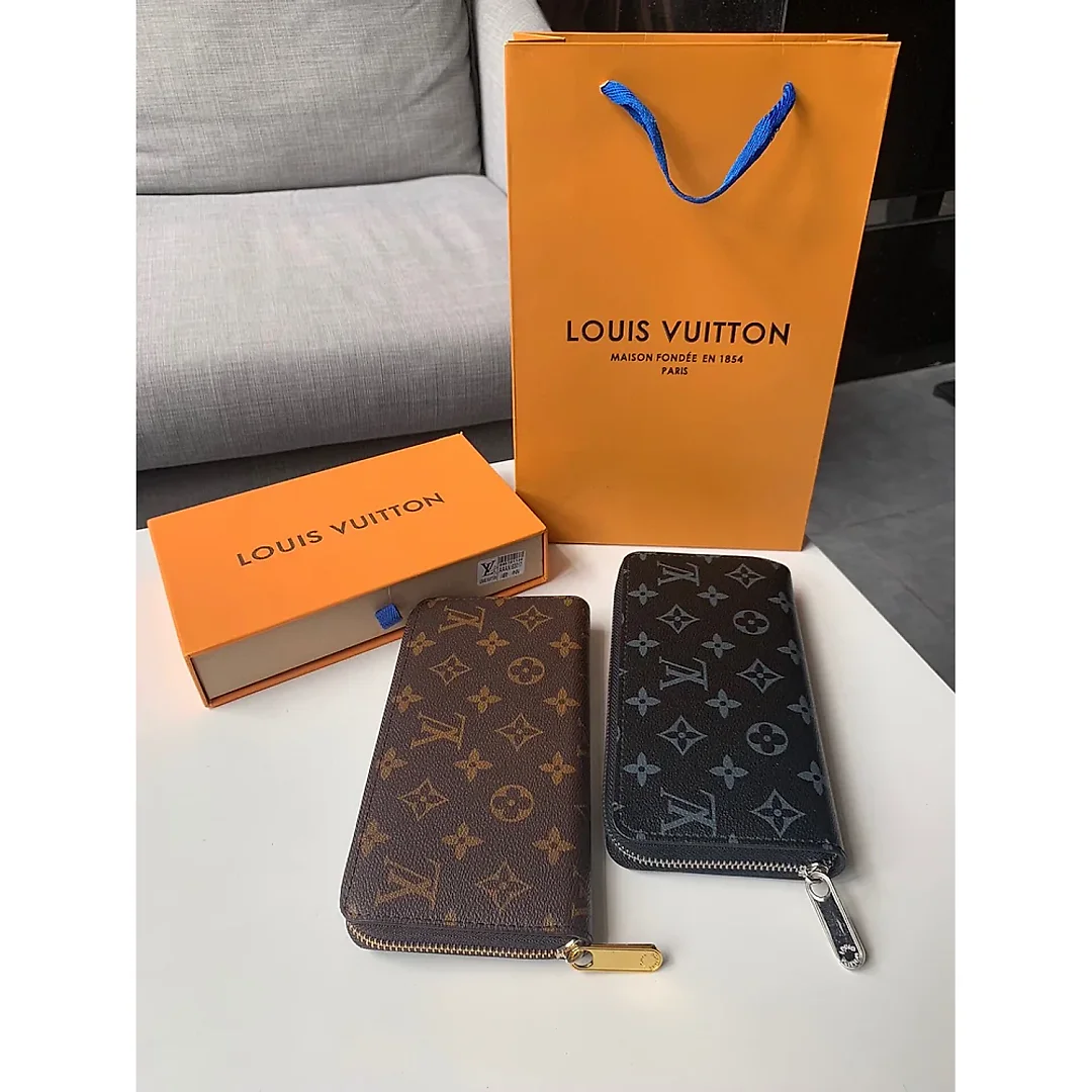 LOUIS new arrival men’s wallet size: 19×10×1.5cm