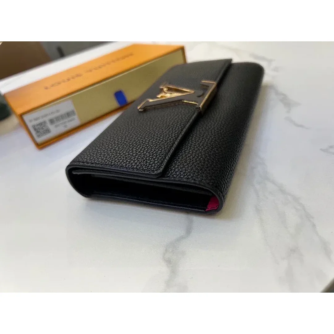 L Capucines men wallet size:20*11*2.5 cm