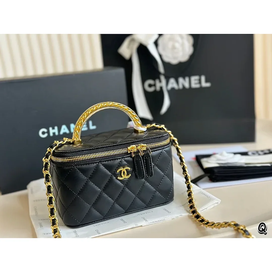 CC new arrival box bag size: 16*10 cm