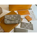 Louis new arrival bag wallet size: 2213 cm