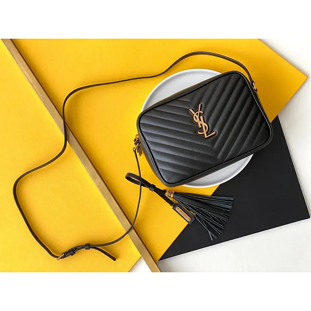 Y Lou Camera Bag In Quilted Leather